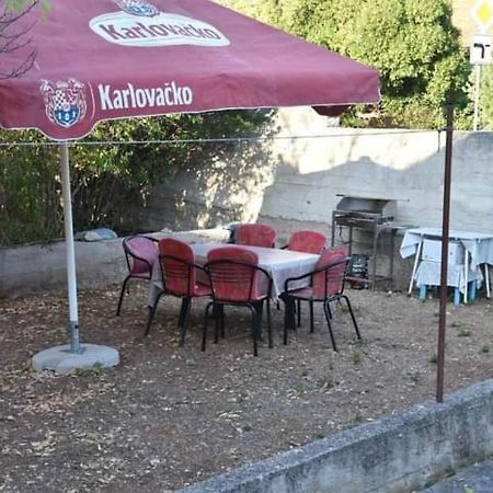 Apartment Manigo Supetar Bagian luar foto