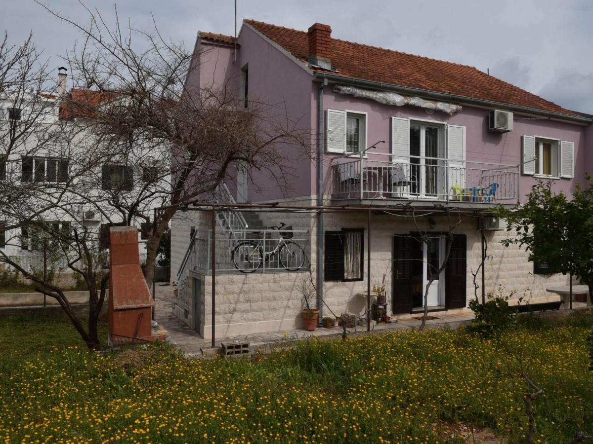 Apartment Manigo Supetar Bagian luar foto